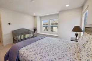 128 Clownfish St, Suisun City, CA 94585 - Photo 12