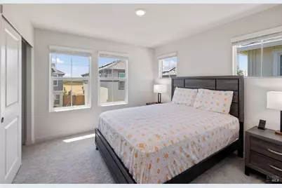 128 Clownfish Street, Suisun City, CA 94585 - Photo 20