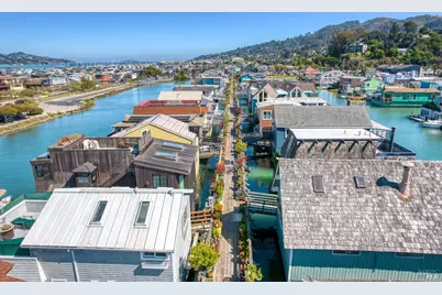 41 E Pier, Sausalito, CA 94965 - Photo 40