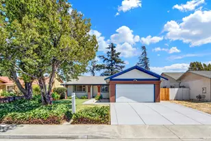 519 Crested Dr, Suisun City, CA 94585 - Photo 12