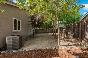 625 Blossom Oak Ct, Vacaville, CA 95688 - Photo 38