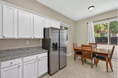 625 Blossom Oak Court, Vacaville, CA 95688 - Photo 18