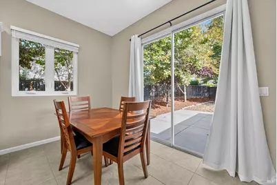 625 Blossom Oak Court, Vacaville, CA 95688 - Photo 16