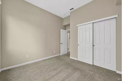 625 Blossom Oak Court, Vacaville, CA 95688 - Photo 32