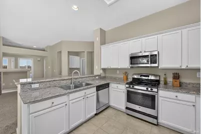 625 Blossom Oak Court, Vacaville, CA 95688 - Photo 16
