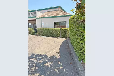 1055 Broadway, Sonoma, CA 95476 - Photo 10