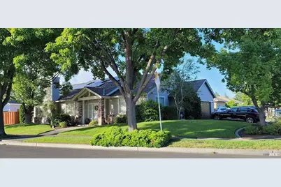 2138 Devonshire Drive, Napa, CA 94559 - Photo 1