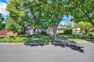 2138 Devonshire Dr, Napa, CA 94559 - Photo 12