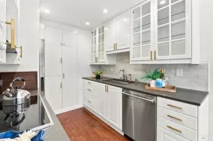54 Surrey Ln, San Rafael, CA 94903 - Photo 8