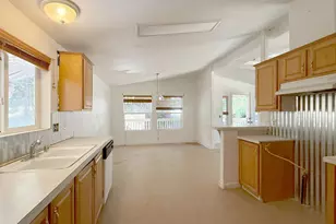 24259 Lilac Rd, Willits, CA 95490 - Photo 6