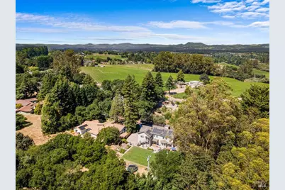 2460 Pleasant Hill Road, Sebastopol, CA 95472 - Photo 82