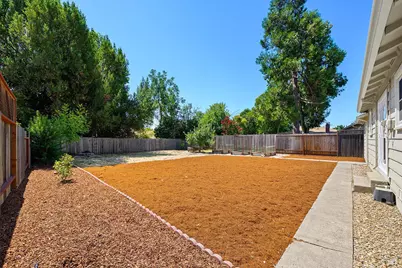 3020 Spring Creek Drive, Santa Rosa, CA 95405 - Photo 20