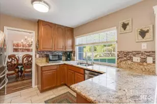 126 Parkhaven Dr, Vallejo, CA 94591 - Photo 6