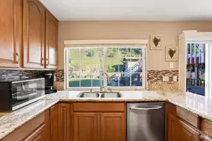 126 Parkhaven Dr, Vallejo, CA 94591 - Photo 8