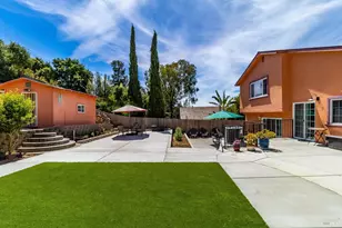 126 Parkhaven Dr, Vallejo, CA 94591 - Photo 44