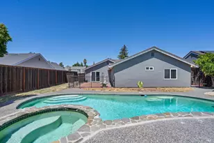 152 Rancho Bonito Cir, Petaluma, CA 94954 - Photo 26