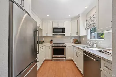 258 Sandpiper Court, Novato, CA 94949 - Photo 12