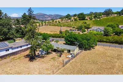 2101 First Avenue, Napa, CA 94558 - Photo 14