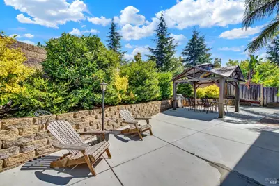 1894 Hummingbird Drive, Fairfield, CA 94534 - Photo 4