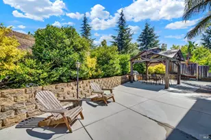 1894 Hummingbird Dr, Fairfield, CA 94534 - Photo 4