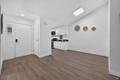 7259 Camino Colegio, Rohnert Park, CA 94928 - Photo 14
