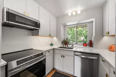 79 Village Circle, San Rafael, CA 94903 - Photo 8