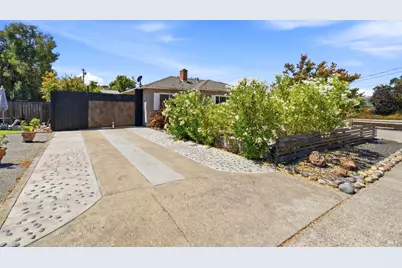 123 Mabry Way, San Rafael, CA 94903 - Photo 2