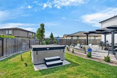1025 Yateley Court, Vacaville, CA 95687 - Photo 42