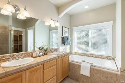 9206 Chalk Hill Road, Healdsburg, CA 95448 - Photo 28