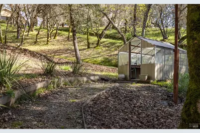 9206 Chalk Hill Road, Healdsburg, CA 95448 - Photo 52