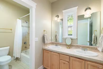 9206 Chalk Hill Road, Healdsburg, CA 95448 - Photo 36