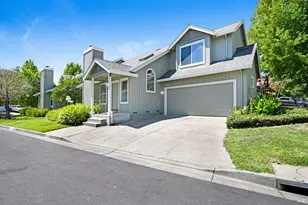 660 Gregory Cir, Sonoma, CA 95476 - Photo 2