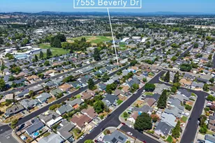 7555 Beverly Dr, Rohnert Park, CA 94928 - Photo 32