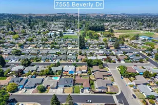 7555 Beverly Dr, Rohnert Park, CA 94928 - Photo 38