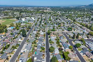 7555 Beverly Dr, Rohnert Park, CA 94928 - Photo 28