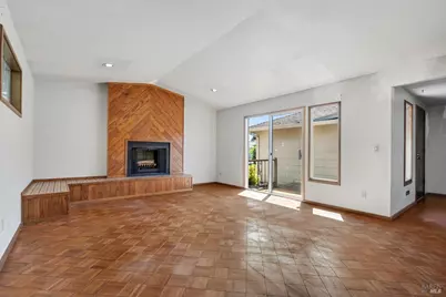 7555 Beverly Drive, Rohnert Park, CA 94928 - Photo 6