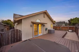 2003 Tokay St, Santa Rosa, CA 95404 - Photo 30