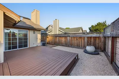 2003 Tokay Street, Santa Rosa, CA 95404 - Photo 32