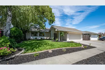 2456 Claret Street, Napa, CA 94558 - Photo 2