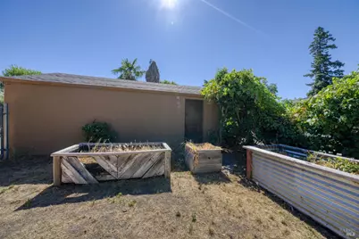 295 Clearlake Avenue, Lakeport, CA 95453 - Photo 42