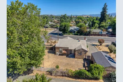 295 Clearlake Avenue, Lakeport, CA 95453 - Photo 18