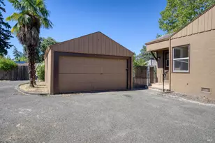 295 Clear Lake Ave, Lakeport, CA 95453 - Photo 20