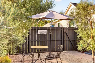 1571 Menlo Avenue, Napa, CA 94558 - Photo 24