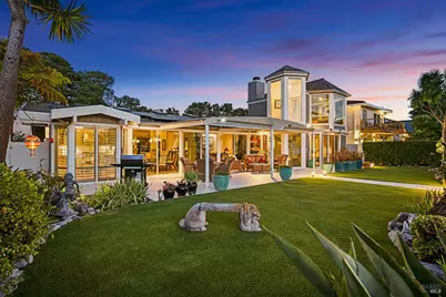 15 Sorrento Way, San Rafael, CA 94901 - Photo 2