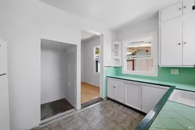 809 Dishong Street, Vallejo, CA 94590 - Photo 14