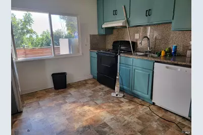 117 Hilborn Street, Vallejo, CA 94590 - Photo 4