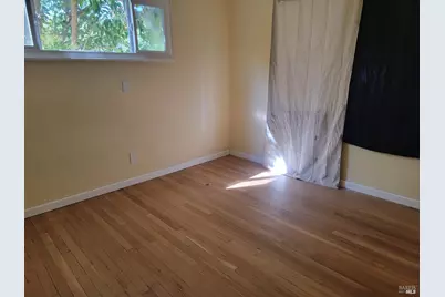 117 Hilborn Street, Vallejo, CA 94590 - Photo 6