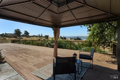 406 Larkin Drive, Benicia, CA 94510 - Photo 38