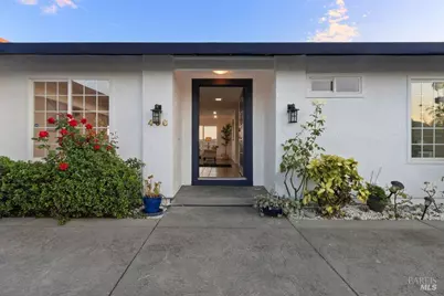 406 Larkin Drive, Benicia, CA 94510 - Photo 2