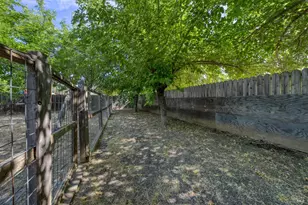 6870 Stonybrook Dr, Clearlake, CA 95422 - Photo 34